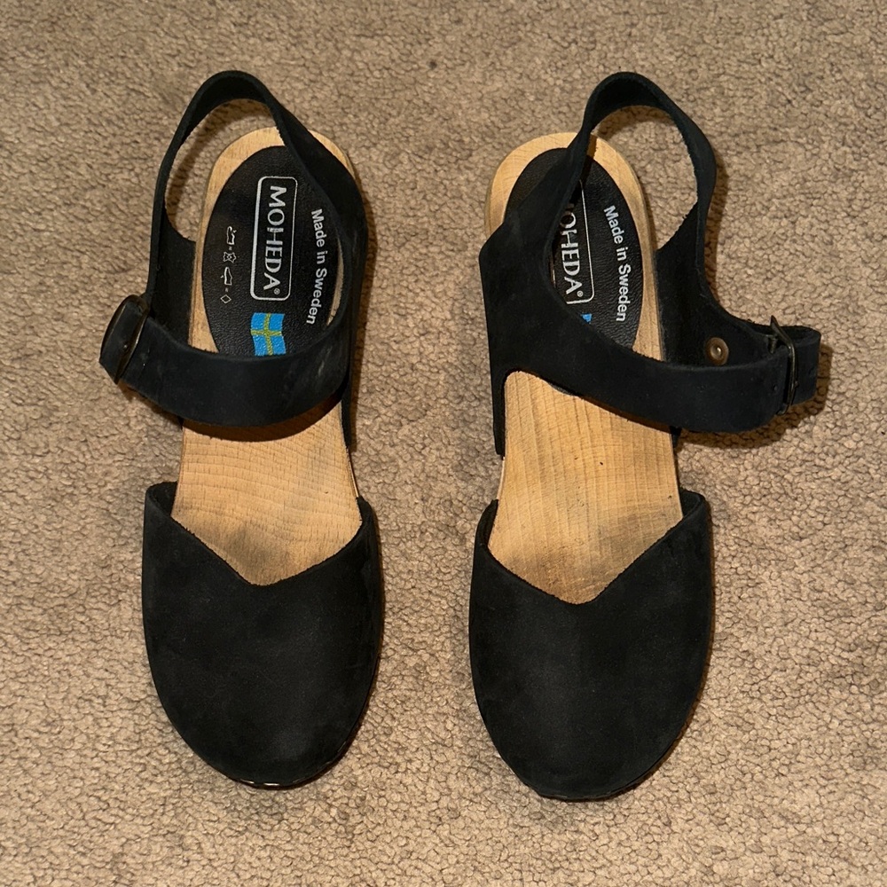 Moheda Clogs - Picture 2 of 7